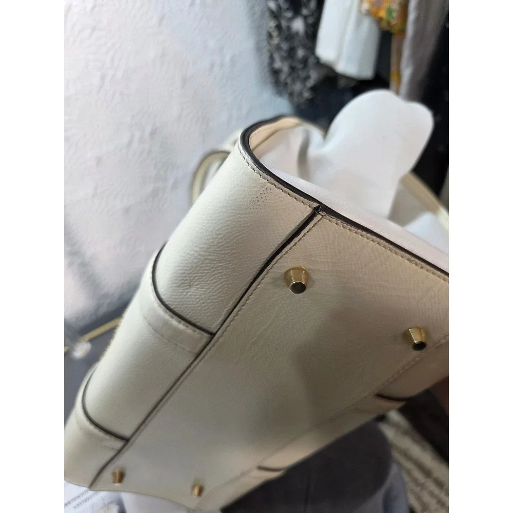 Burberry Chatton Ivory Leather Drawstring Tote Satchel Bag Wt‎ Gold Hardware COA